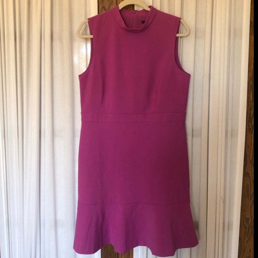 Ann Taylor Sleeveless Flare Hem Dress - Picture 9 of 9